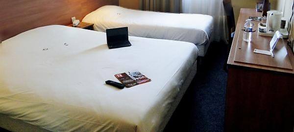 Hotel vicini al parco : Ibis, Kyriad, Premiere Classe, ........ - Pagina 40 Hotel-Kyriad-Marne-la-Vallée-Torcy