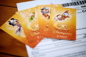 Arnaque aux faux billets d'entrée Disneyland Paris
