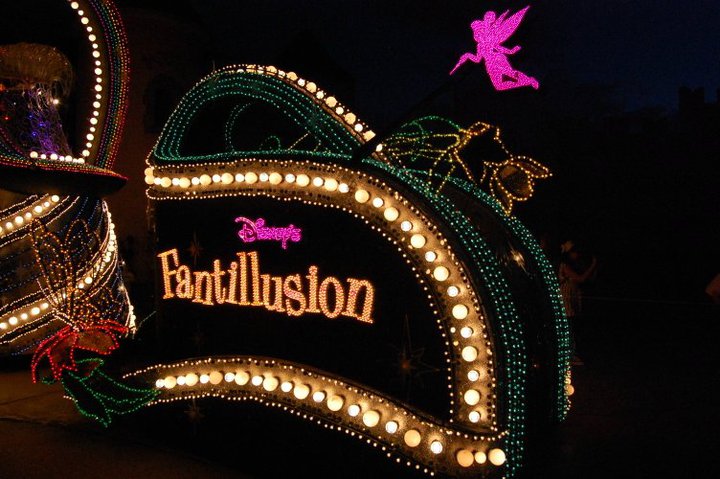 Disney Fantillusion Parade