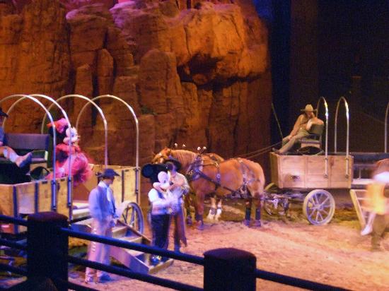 Mickey et Minnie au Buffalo Bill's Wild West Show.