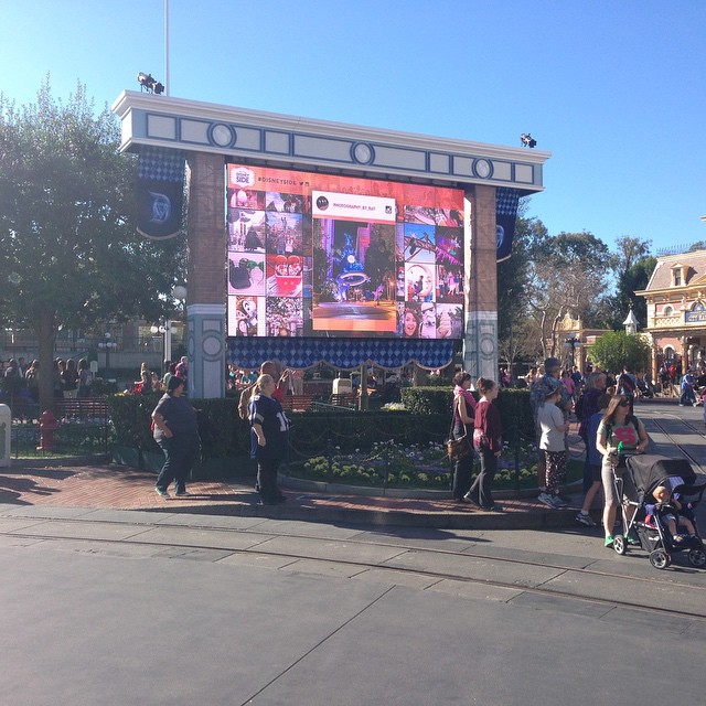 Photo Disneyland Live