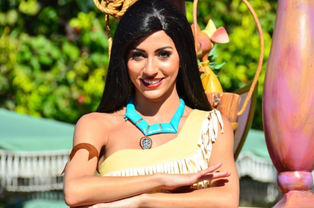 Pocahontas-Disneyland spectacle 