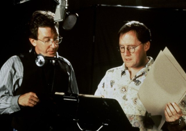 Tim Allen (Buzz l'Eclair) en séance d'enregistrement pour Toy Story avec John Lasseter