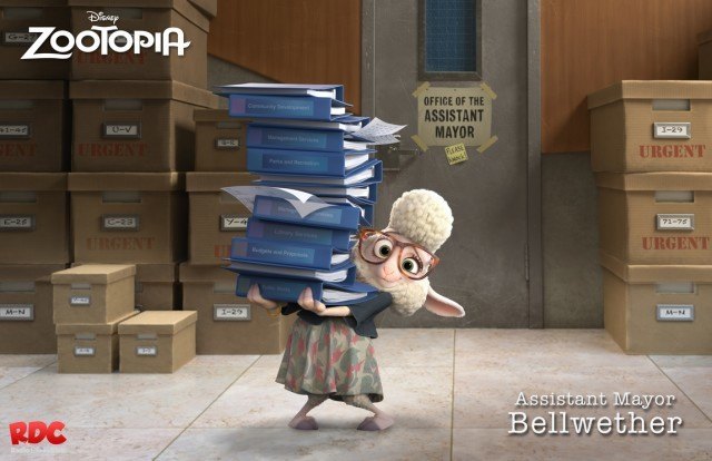 Adjointe au Maire Mrs Bellwether