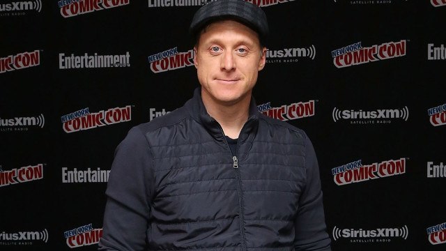 NEW YORK, NY - OCTOBER 09: Alan Tudyk visits the SiriusXM Studios at New York Comic-Con at The Jacob K. Javits Convention Center on October 9, 2015 in New York City. (Photo by Taylor Hill/Getty Images)