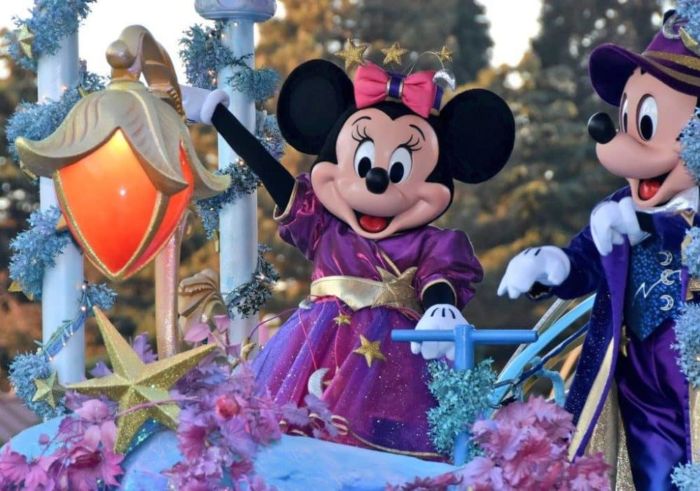 Minnie Mouse sur la parade Disney