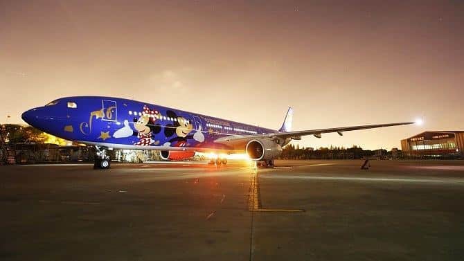 L'avion Mickey et Minnie créé pour le nouveau parc à thèmes Disney à Shangaï