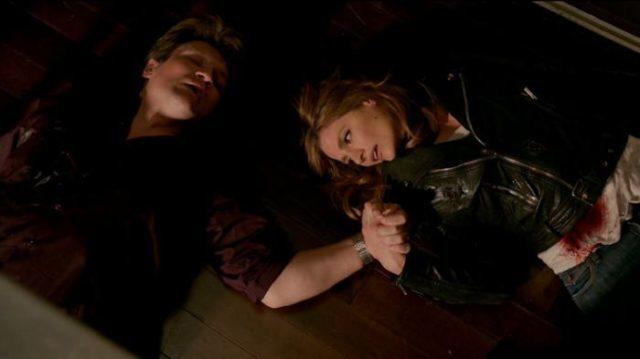 Castle et Beckett en train de mourir