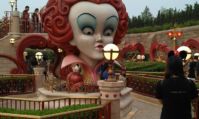 Fantasyland Shanghai Disneyland reine de coeur