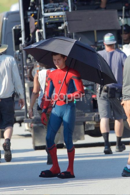 spider-man-homecoming-costume-sandale-580x870