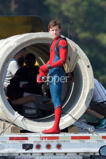 spider-man-homecoming-costume-shooting-580x870