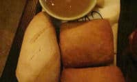 Photo du pain et du chutney de mangue au Captain Jack's - Restaurant des Pirates