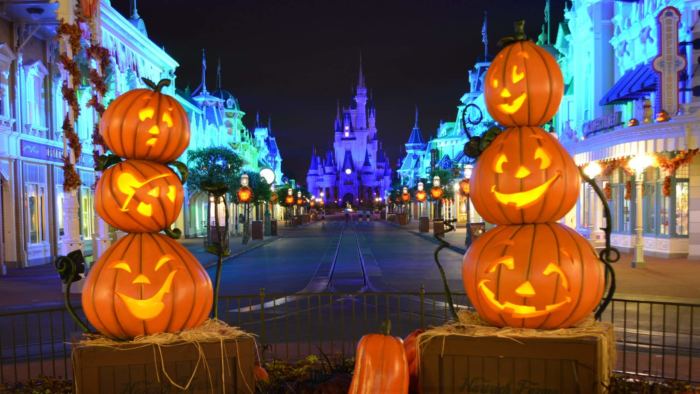 Photo du château de Cendrillon pendant Halloween à Walt Disney World Resort