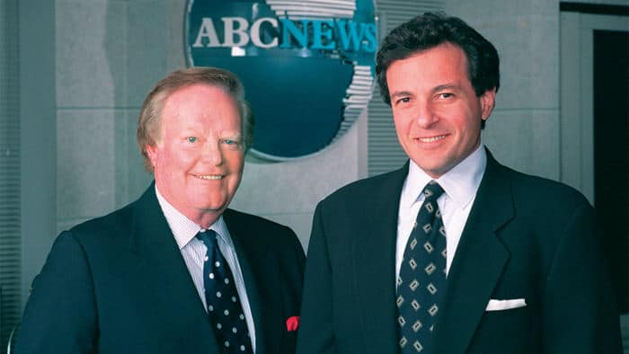 Bob Iger, à droite aux studios ABC