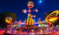 Photo de l'attraction Astro Orbitor de Tomorrowland au parc Disneyland de Disneyland Resort.