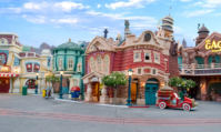 Photos ainsi des boutiques de Mickey's Toontown au parc Disneyland de Disneyland Resort.