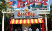 Ainsi photo du restaurant Corn Dog Castle au parc DIsney California Adventure de Disneyland Resort.