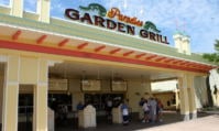 Ainsi photo du restaurant Paradise Garden Grill au parc DIsney California Adventure de Disneyland Resort.