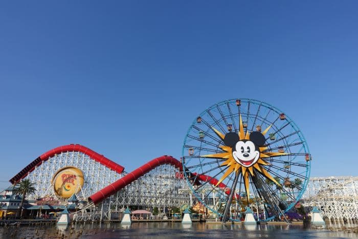 Photo du land Pixar Pier au parc Disney California Adventure de Disneyland Resort.