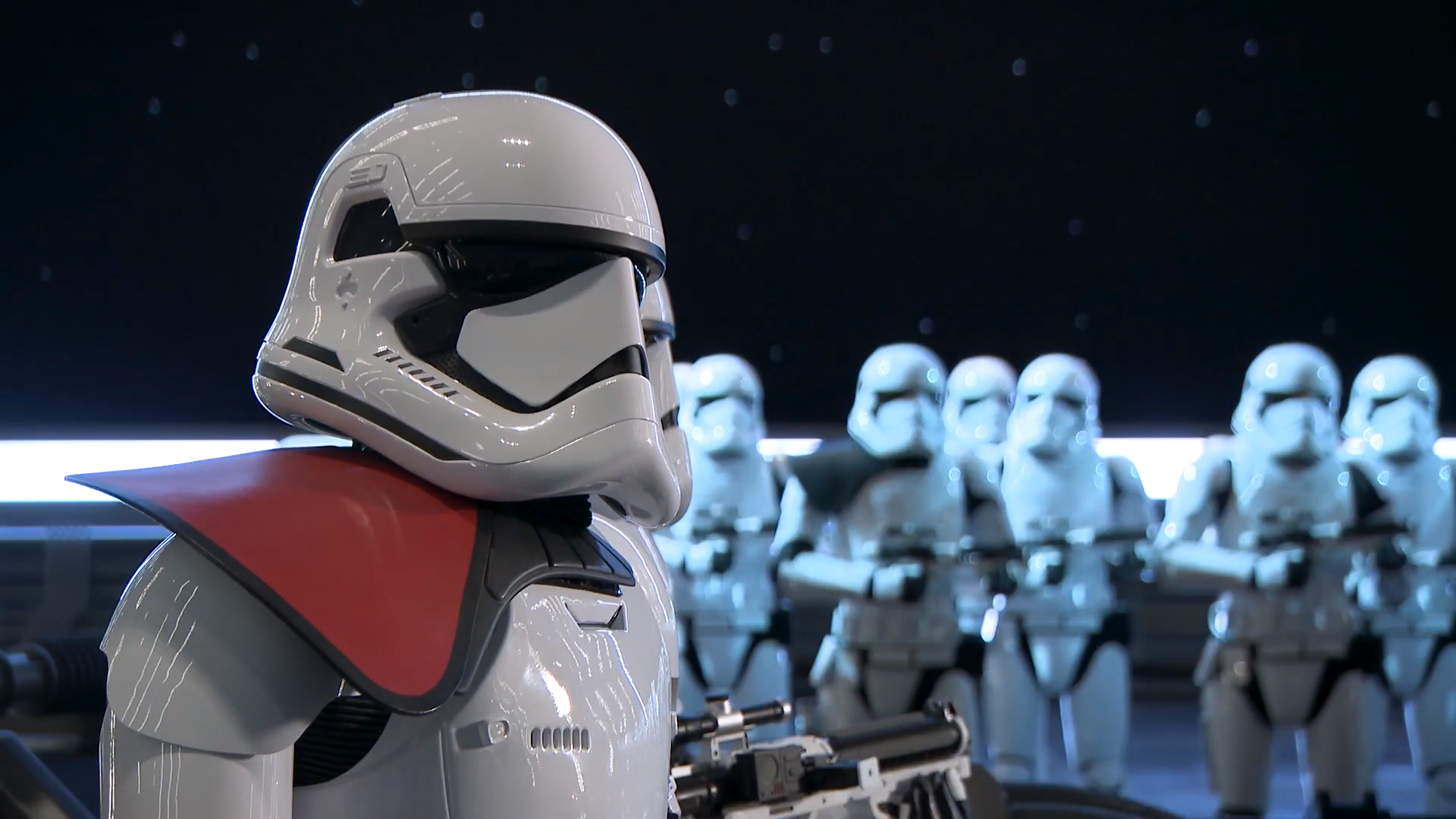 Photo de l'animatronic d'un trooper présent dans l'attraction Star Wars : RIse of the Resistance.