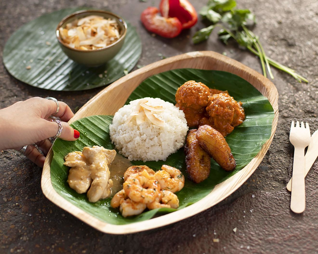 Plat épicé d'inspiration africaine au restaurant Hakuna Matata