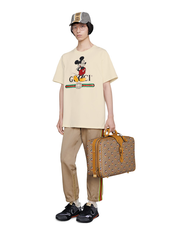 Tee-shirt Disney X Gucci 450 €
