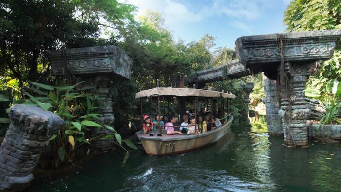 Jungle Cruise Adventureland Hong Kong Disneyland