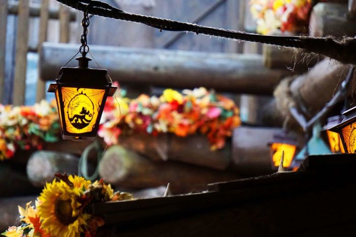 Le Festival Halloween investi les allées de Frontierland à Disneyland Paris