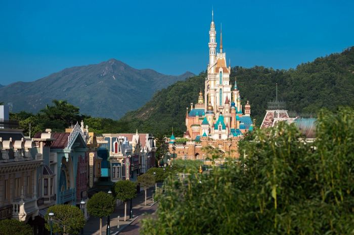 Hong Kong Disneyland 15 ans Castle Magical Dreams