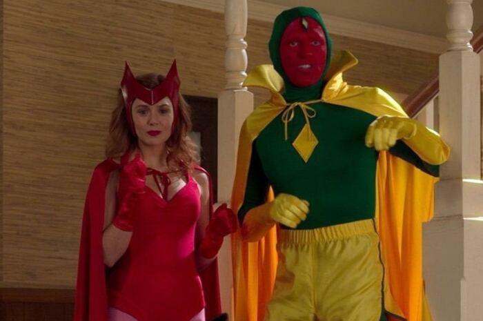 Wanda et Vision dans leurs costumes classiques, Marvel/Disney +