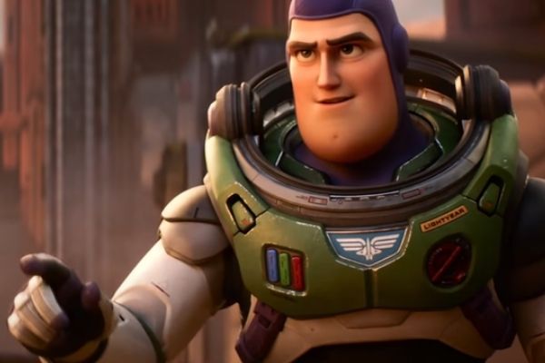 Pixar prépare un film sur le vrai Buzz l'Éclair qui a inspiré le jouet